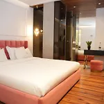 La Boutique 4* Tirana
