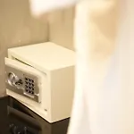 La Boutique 4* Tirana
