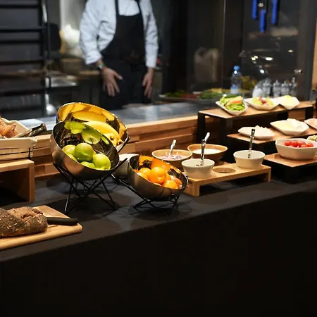 La Boutique 地拉那