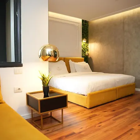 Ξενοδοχείο La Boutique 4*