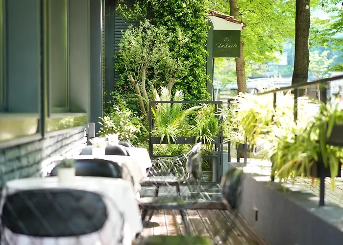 La Boutique 4* Tirana