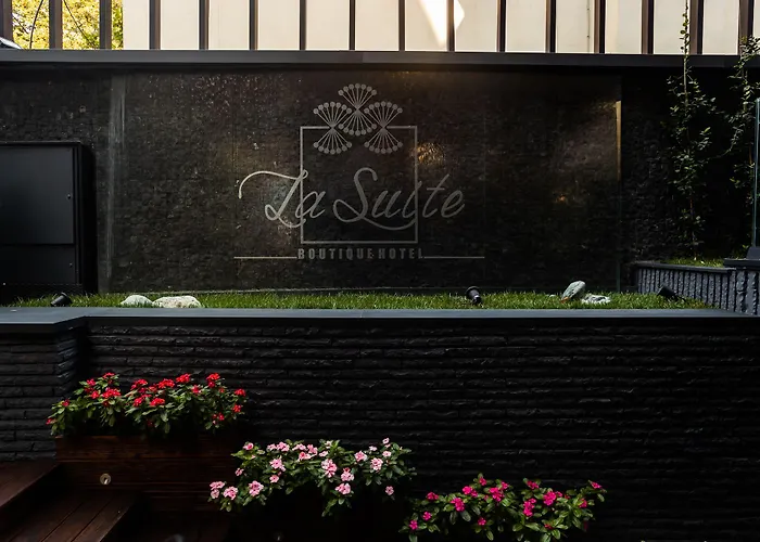 La Boutique 4* Tirana